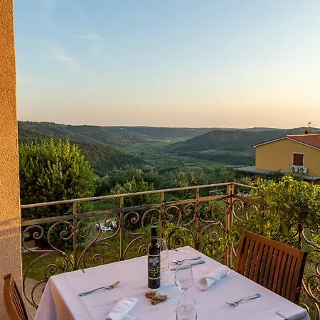 Gold Istra Affittacamere 3*